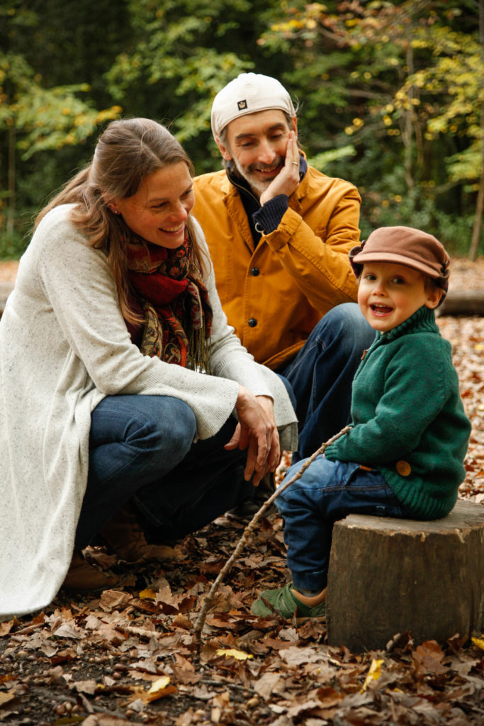 Family photo shoot in the woods